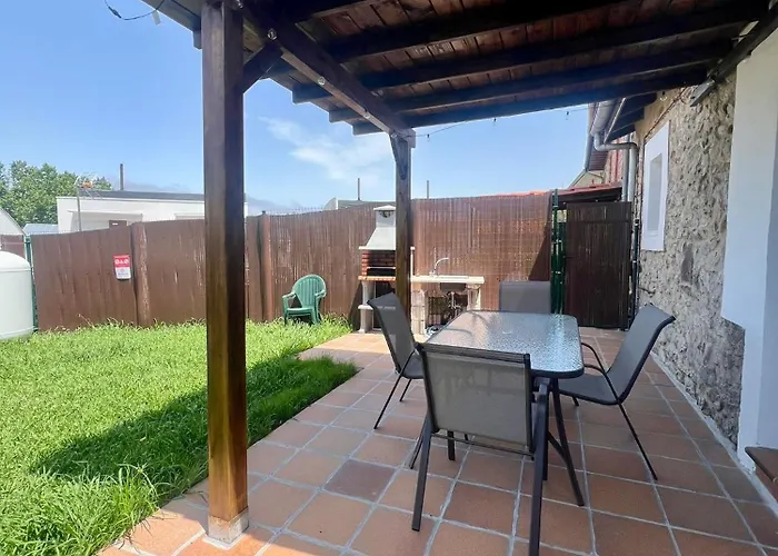 La Casita Del Puente Viejo Oruna